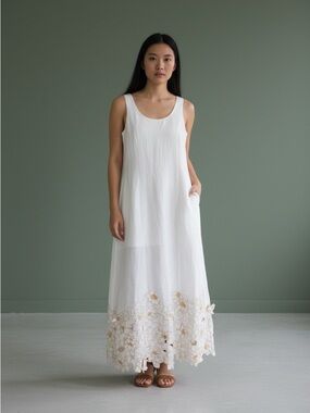 BTB linen Maxi with Floral Hem